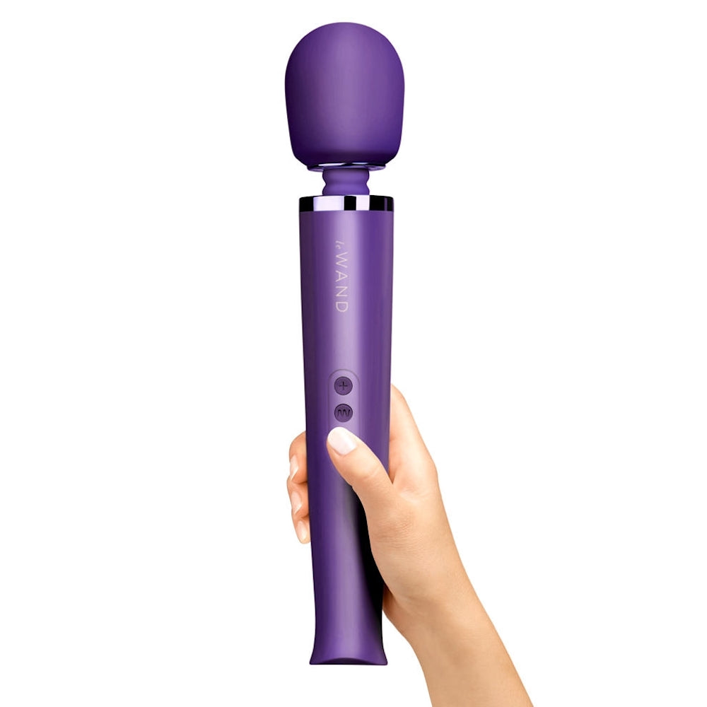 Le Wand Rechargeable Massager Purple