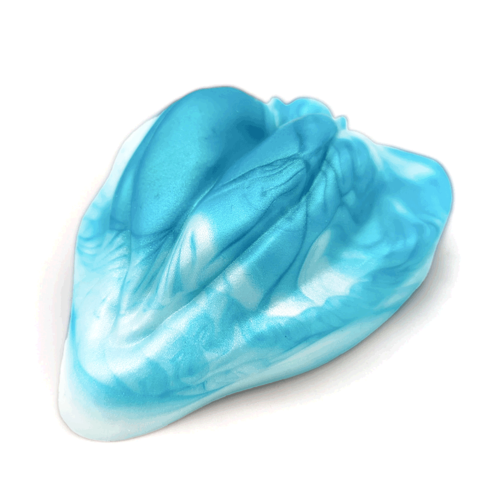 LaBae - Silicone Heart Labia Grinder by Uberrime - Mermaid to Pearl