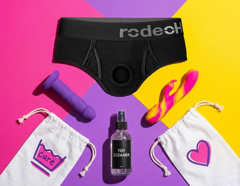 How to Clean and Store Your Sex Toys and Harnesses!