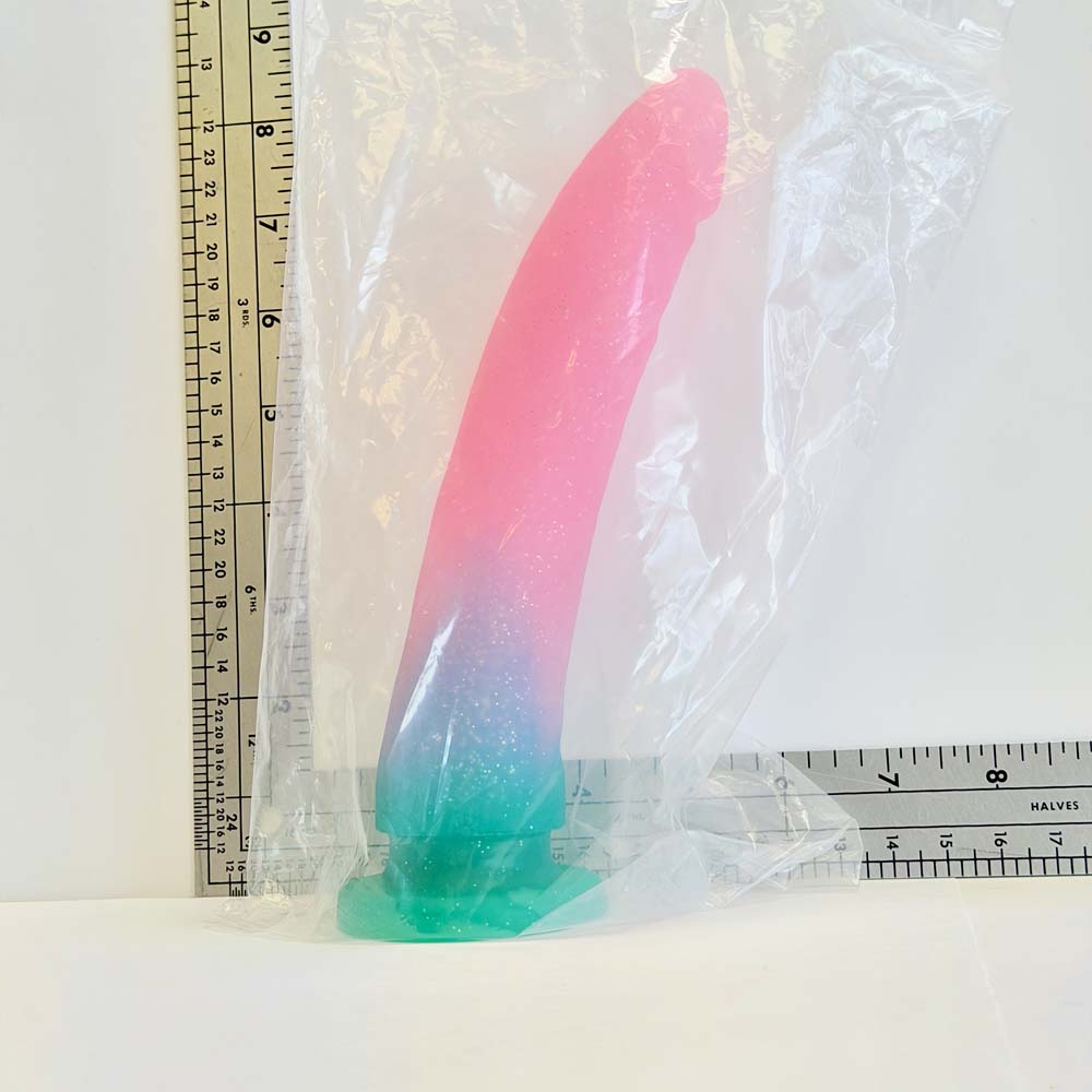 Melon Sparkle, 8.5 inch silicone Vault sample