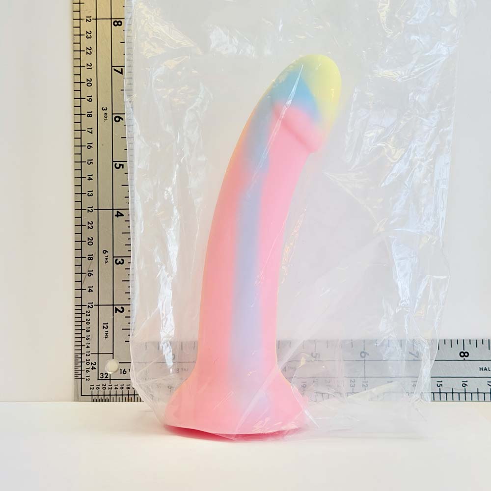 Sugar Rainbow, 7.2 inch silicone Vault sample